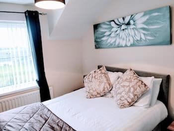 Millie and Charley's Apartments