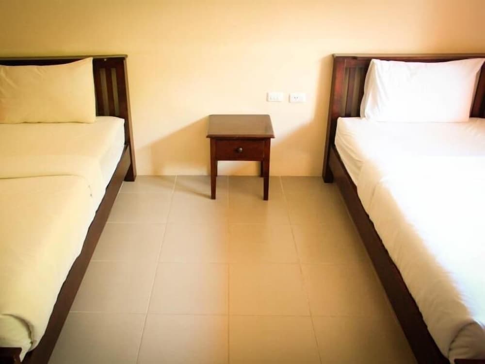 Number 1 Guesthouse & Restaurant