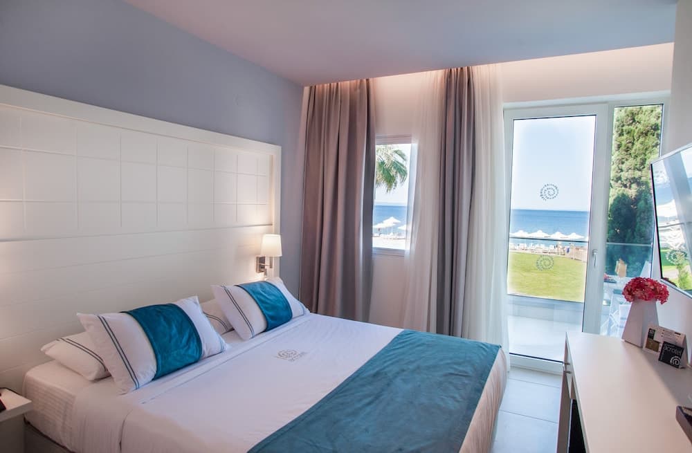 Acrotel Lilyann Boutique Hotel