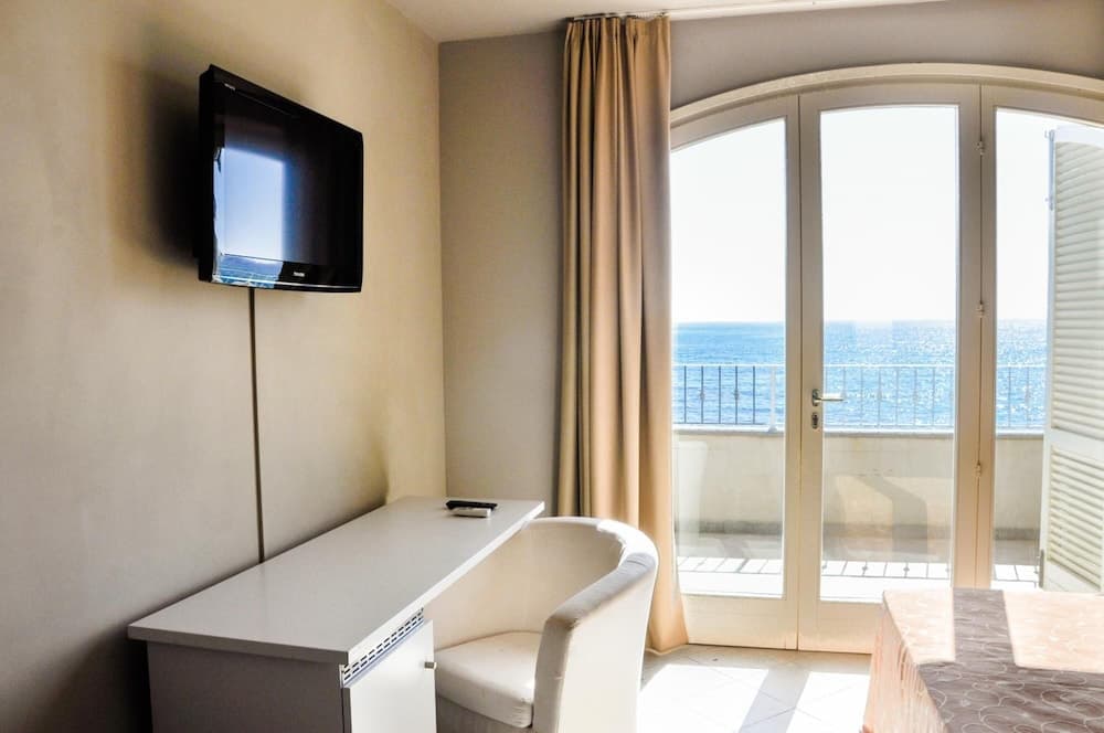 Hôtel restaurant le Torremare