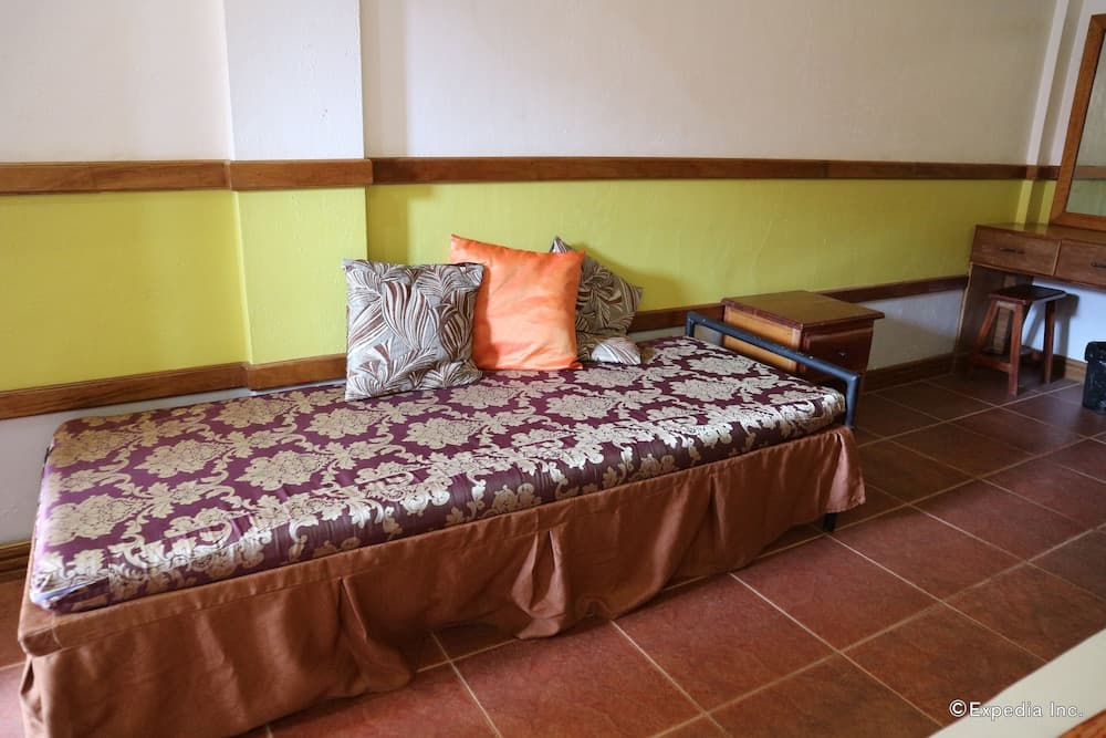 Villa Manuel Tourist Inn