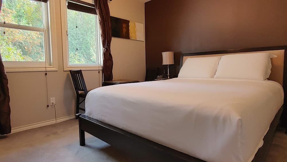 Cornerstone Bed and Breakfast