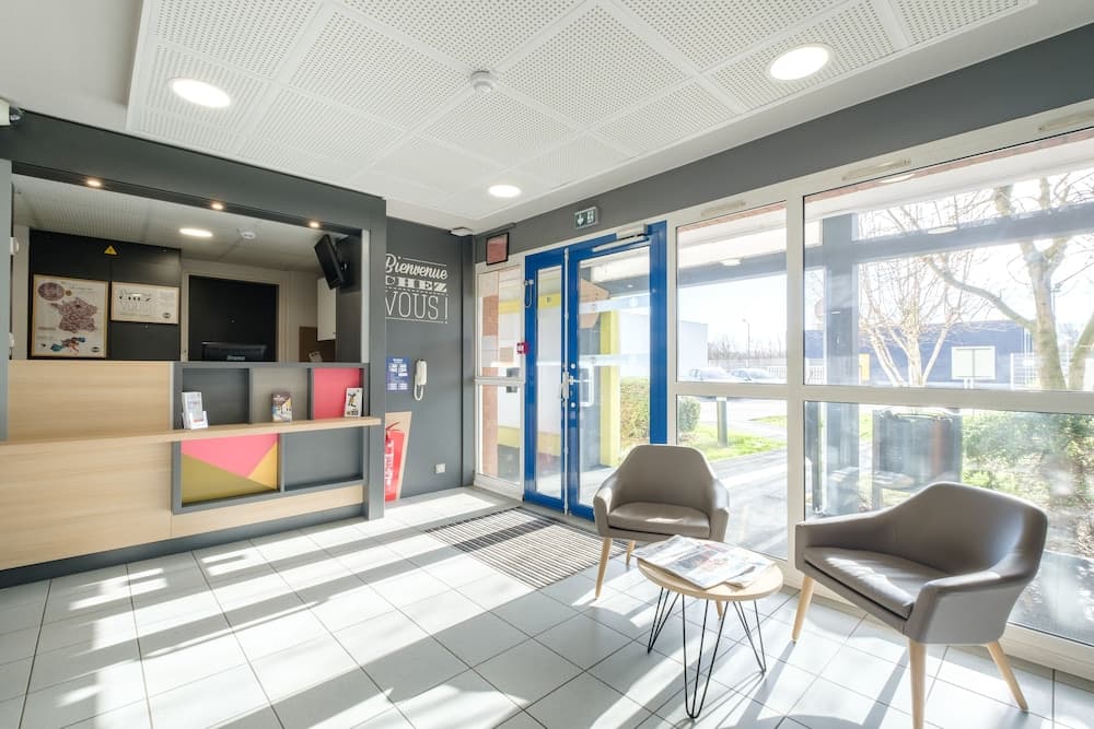 B&B HOTEL Calais Coquelles Tunnel sous la Manche