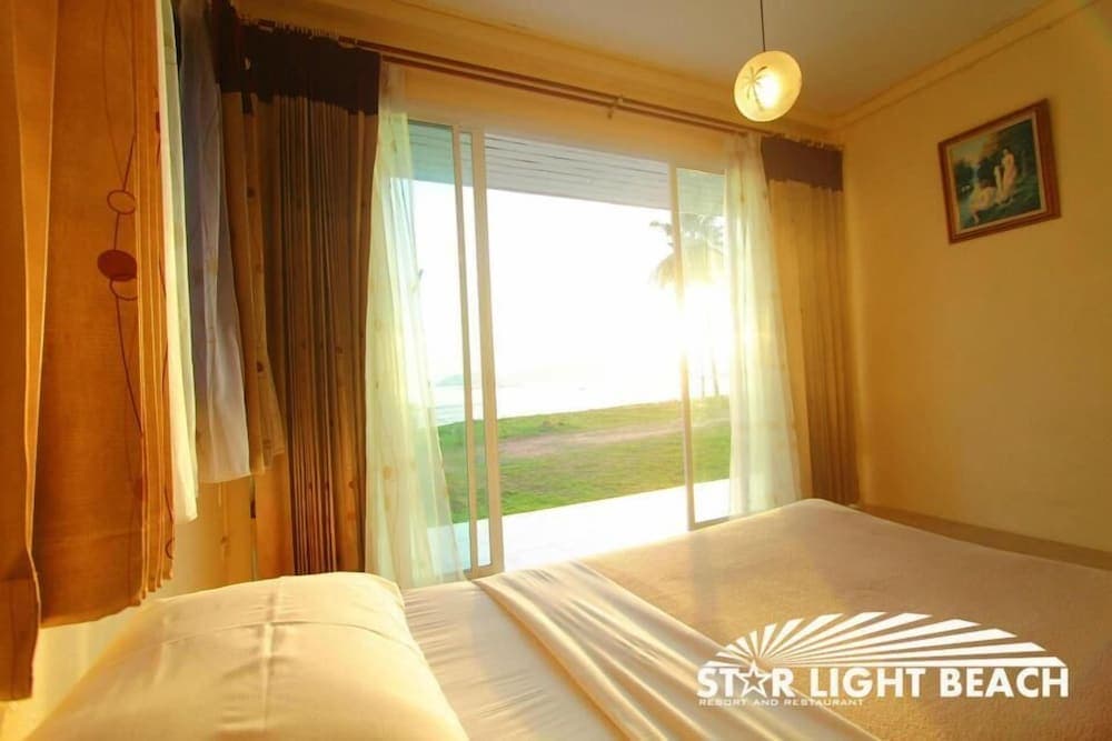 Starlight Beach Resort Chumphon