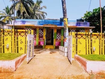 Bricks and Bamboo Hostel