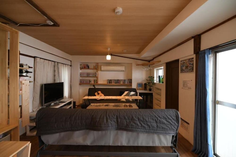 Dotombori Base - Hostel