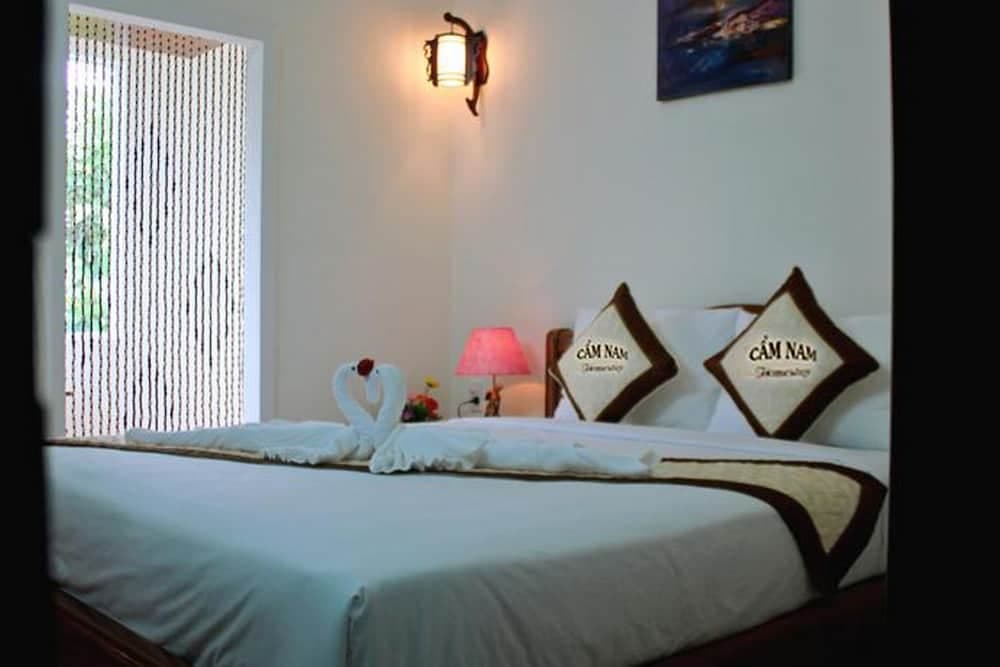 Cam Nam Homestay