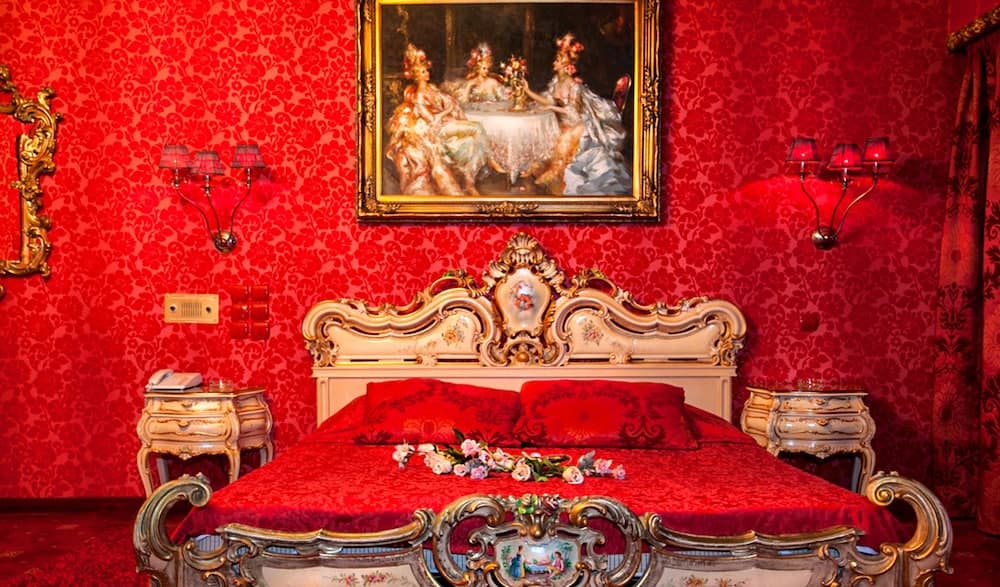 Priamos - Adults Only