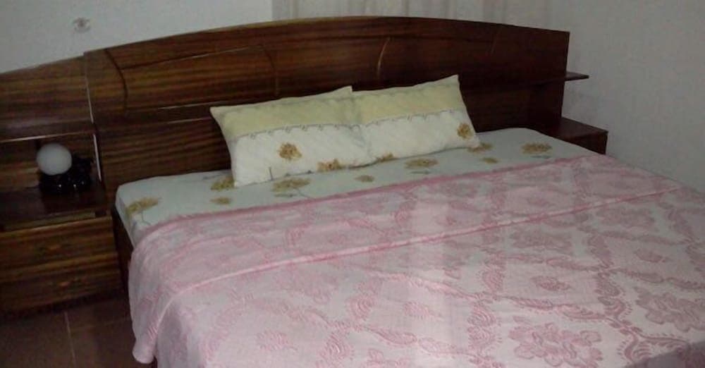 Meridian Drive Hotel