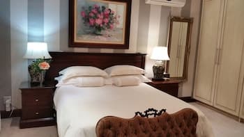 Royal Ridge Guest House and Apartments