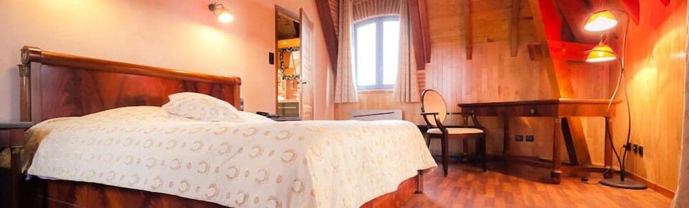 Les Ecuries de la Tour