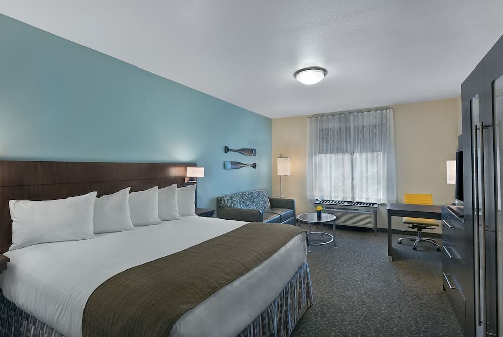Oxford Suites Bellingham