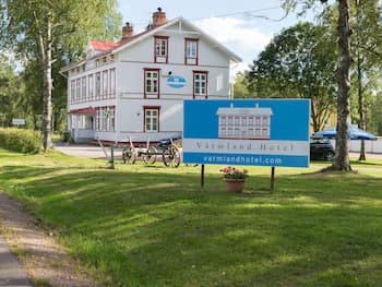 Varmland Hotel