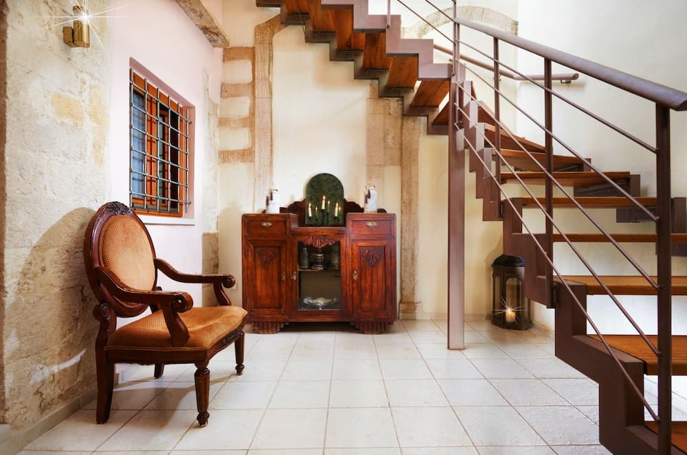 Archontiko - Old Town Suites