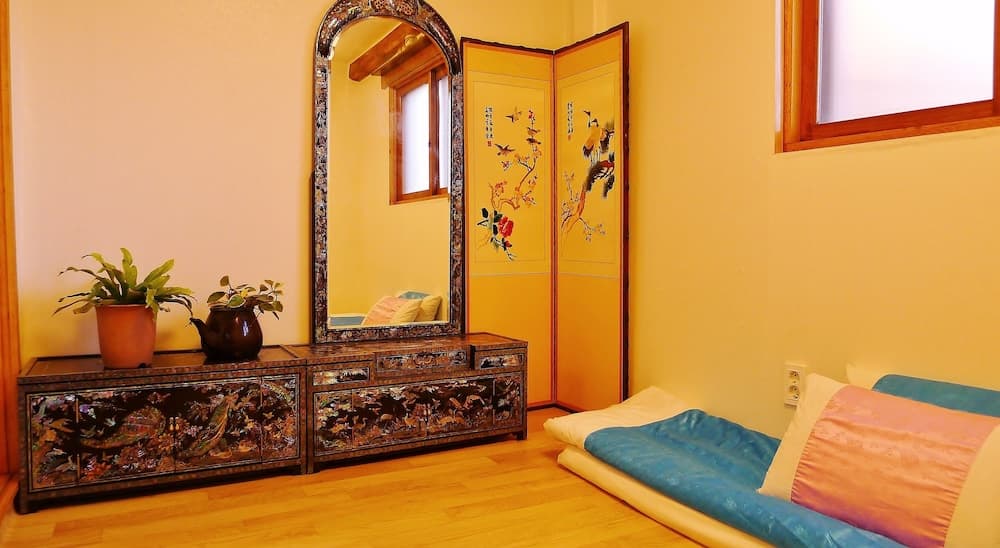 HanOK Guest House 202