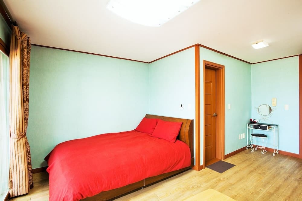 Jeju Lasania Castle Resort