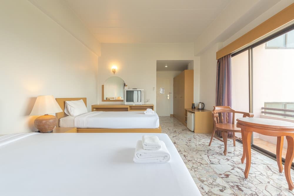 Nonthaburi Palace Hotel