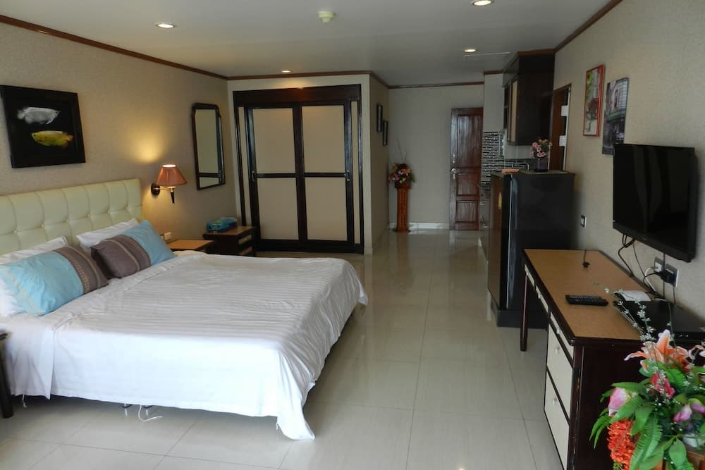 Alex Group Jomtien Plaza Condotel