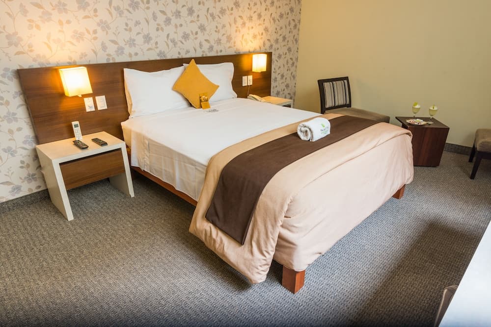 Palmetto Hotel Business La Perla