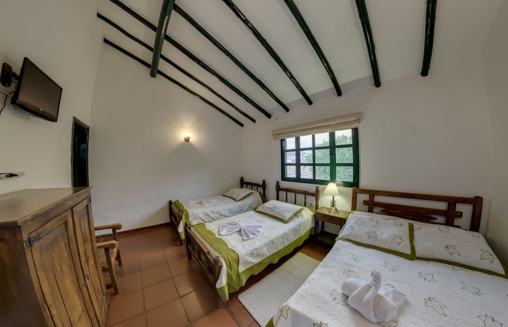 Hospederia La Roca La Plaza Principal