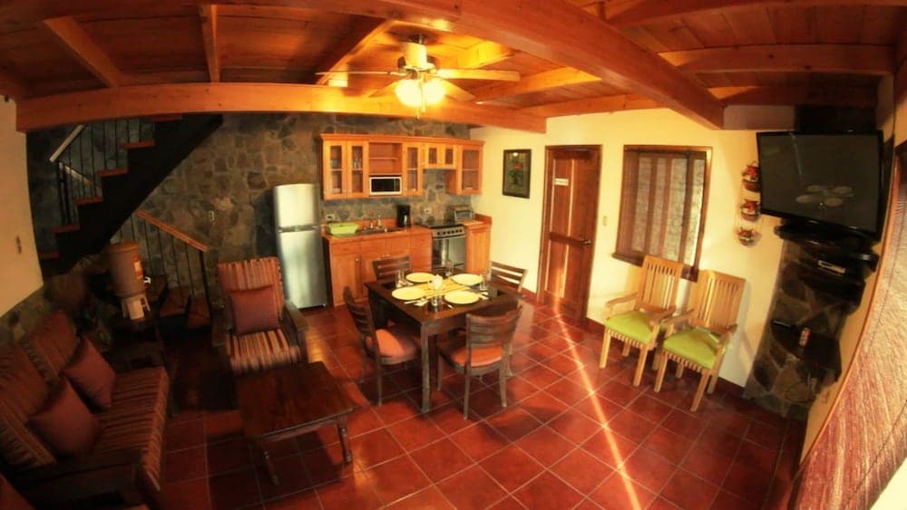 Atitlan Villas Qanajuyu