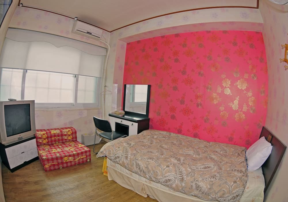 Hwaseong Guest House - Hostel