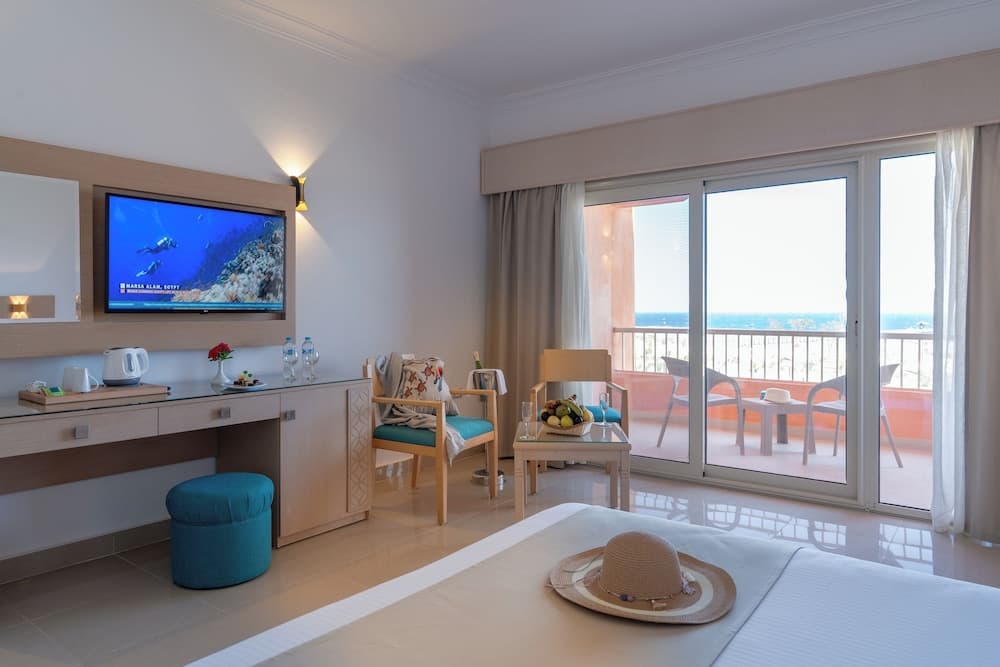 Three Corners Happy Life Beach Resort - All Inclusive