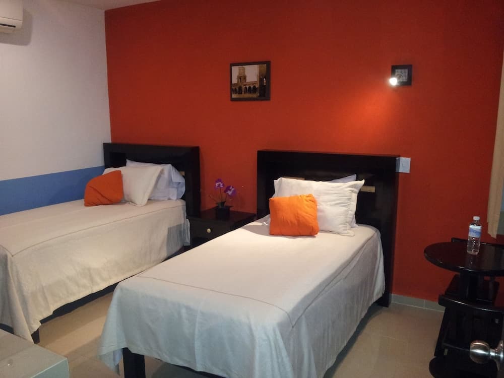 Hotel Catedral Campeche