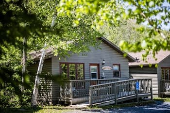 Georges Mountain Village