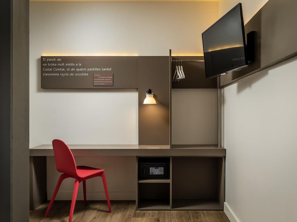 Ibis Styles Barcelona Centre Hotel