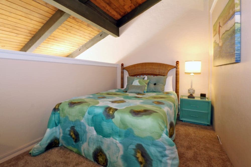 Papakea #g408 2 Bedroom Condo by RedAwning