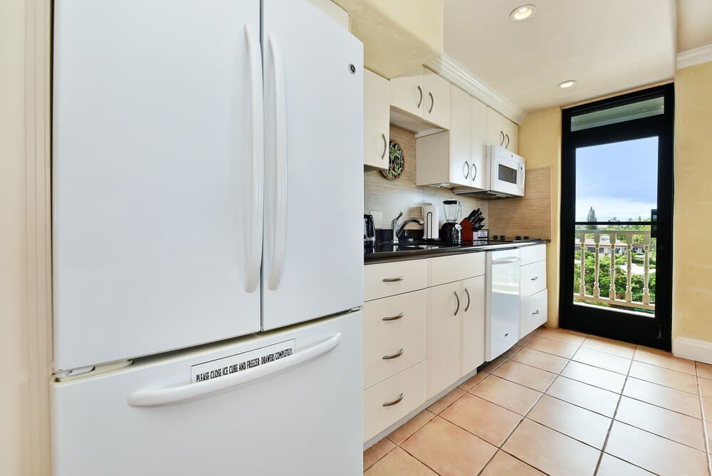 Lahaina Shores #501 1 Bedroom Condo by RedAwning