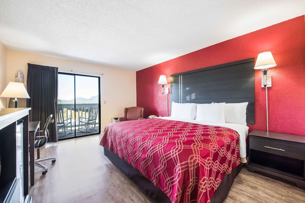 Econo Lodge Waynesville