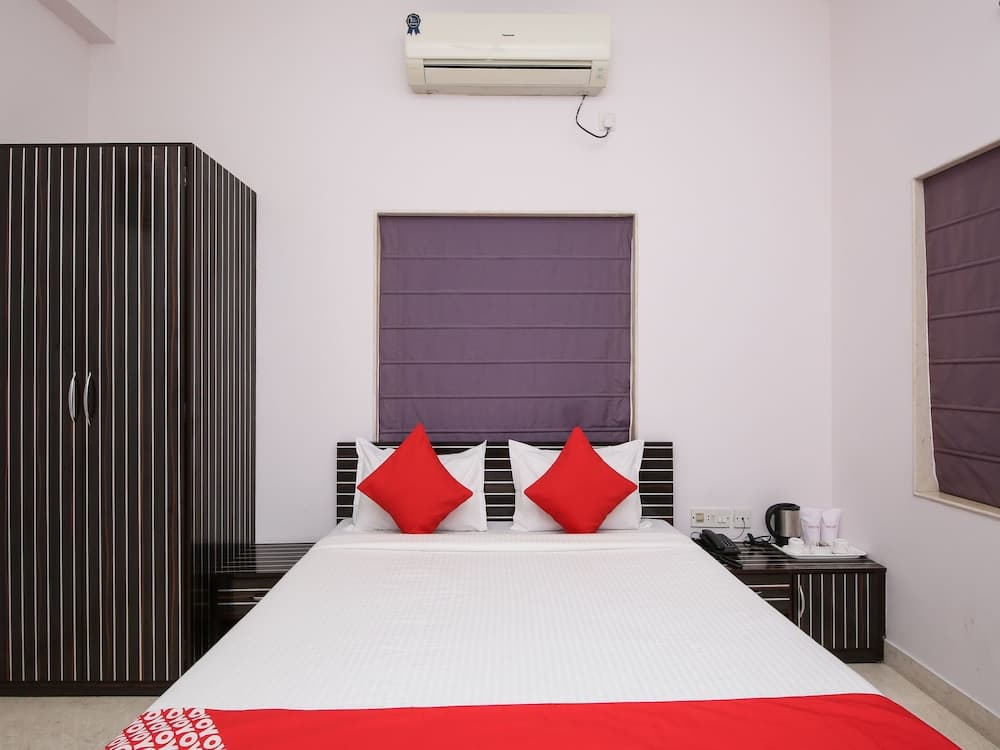 OYO 1760 Salt Lake Sector 1