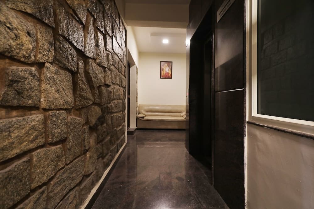 OYO 1078 Hotel Royal Serenity