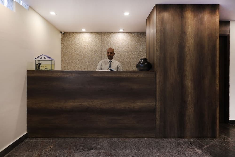 OYO 1078 Hotel Royal Serenity