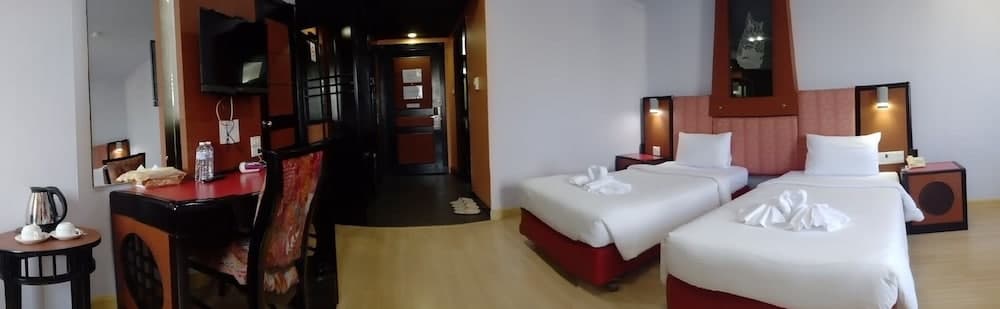 BP Grand Tower Hotel