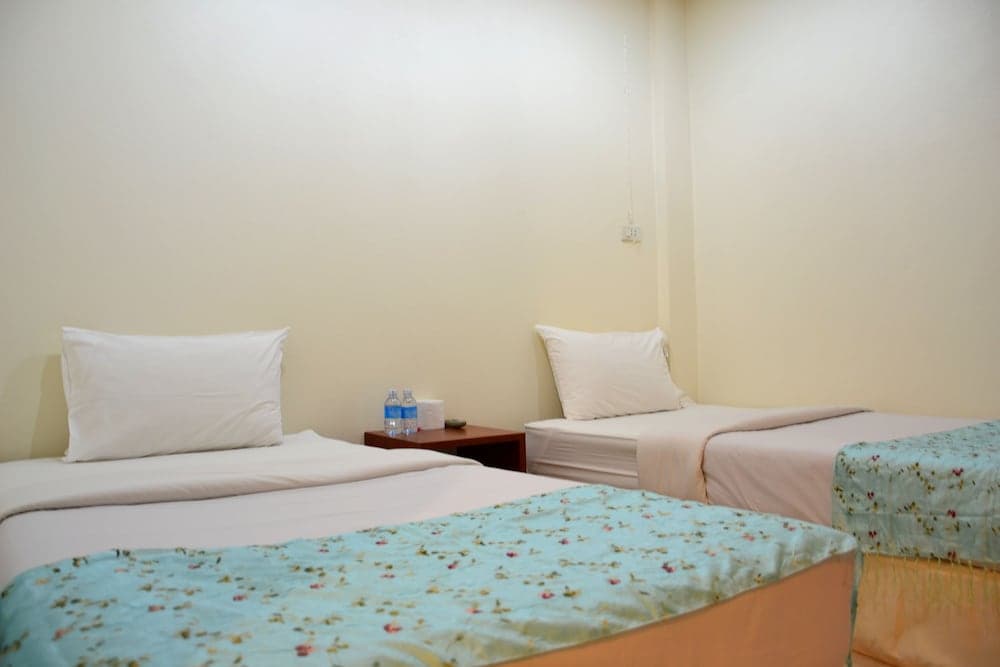 Wandee Bed and Breakfast - Hostel