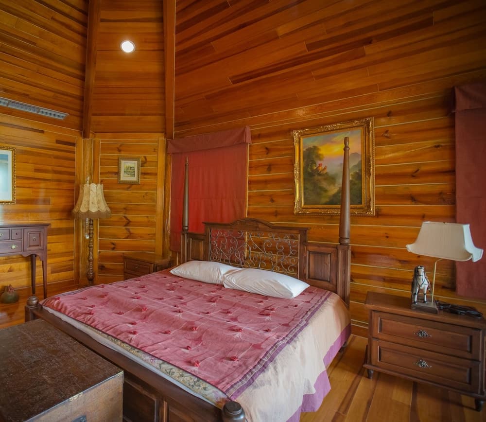 The Log Home Experience Khao Yai