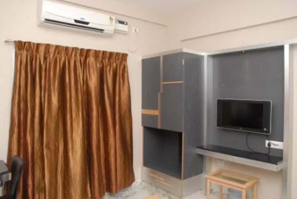 Hotel Manasa Paradise