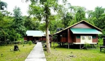 Bilit Adventure Lodge