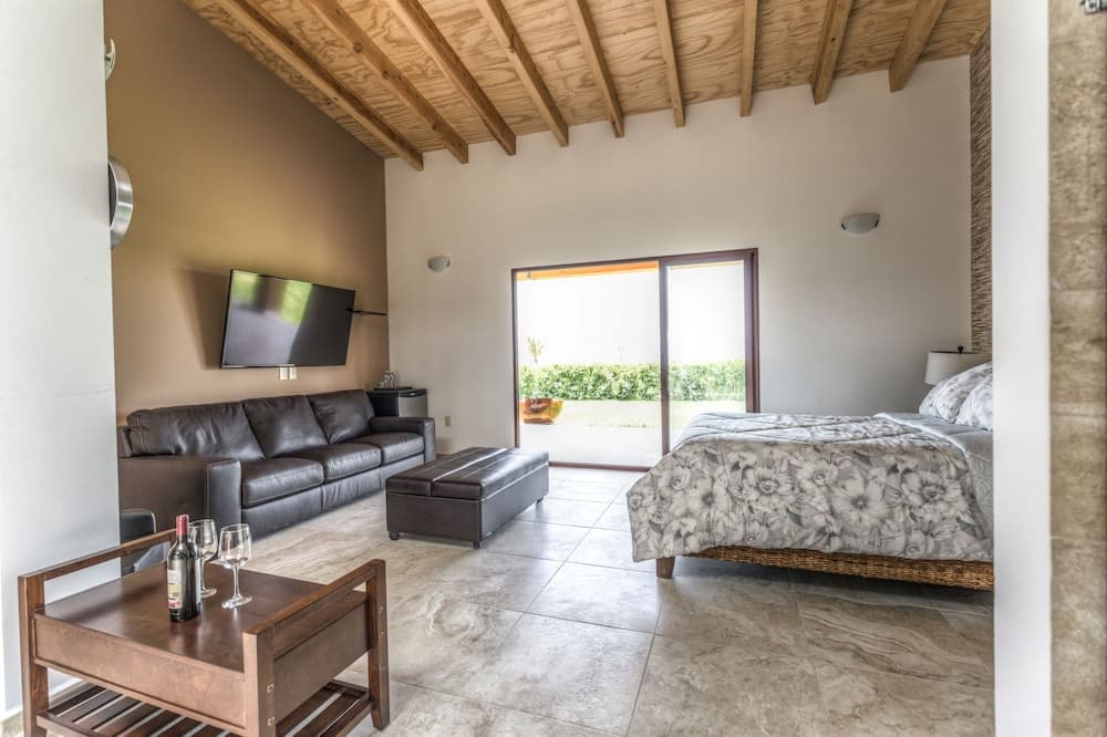 Hotel Matea San Isidro