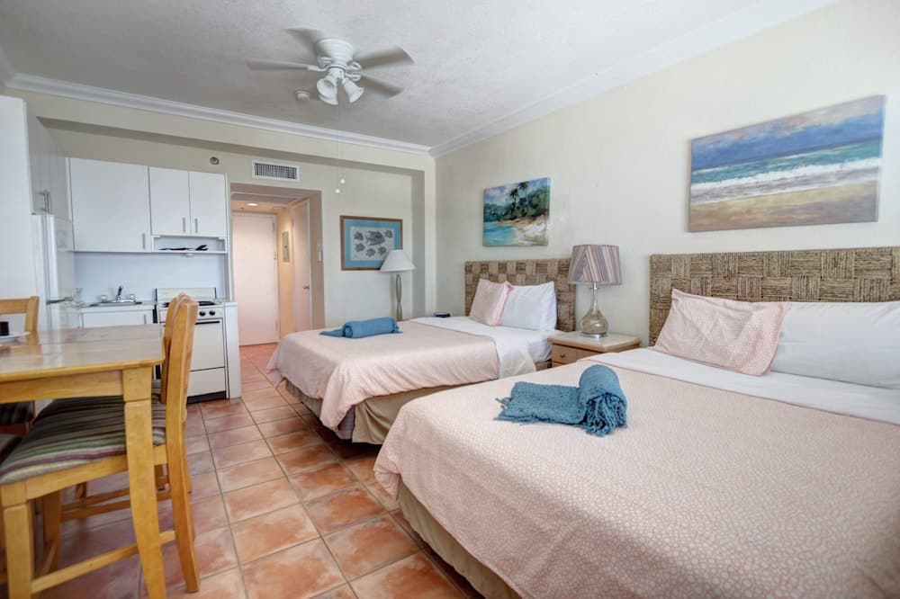 Private Apartments at the Casablanca