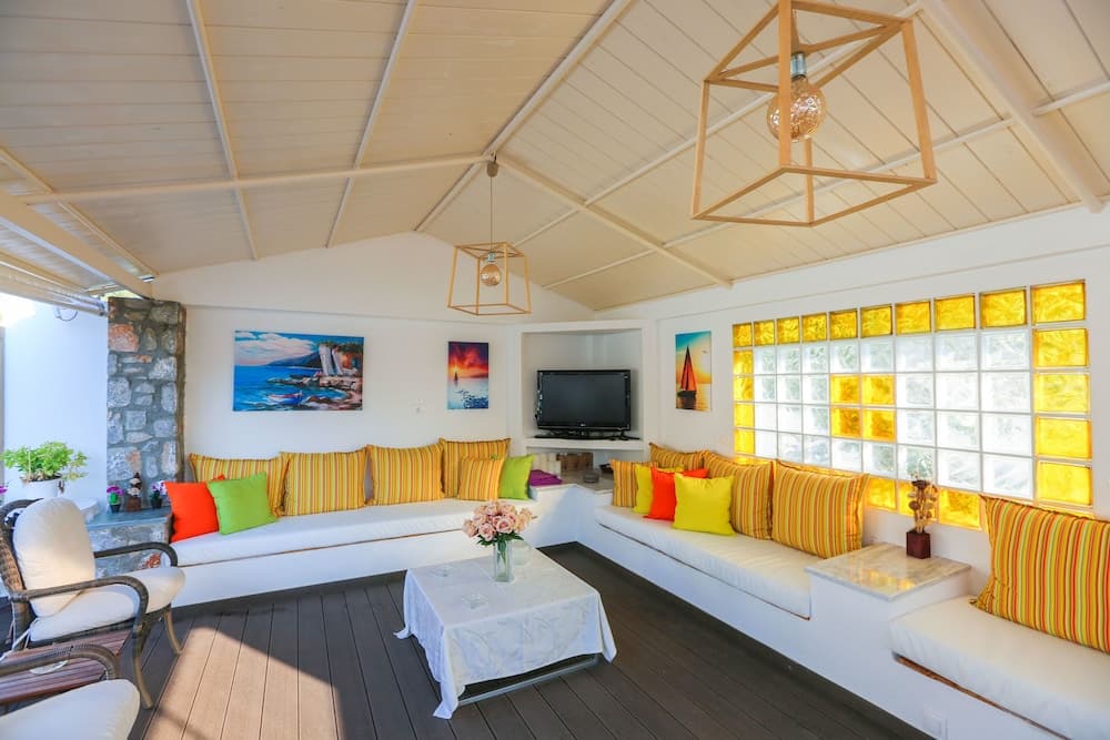 Skiathos Island Suites