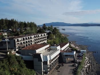 Anchor Inn And Suites