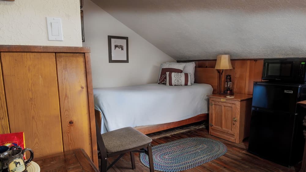 Red Horse Bed and Breakfast