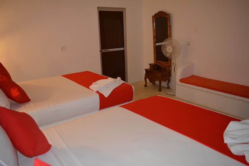 Roshanne Beach Resort