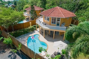 Twin Villas Ao Nang
