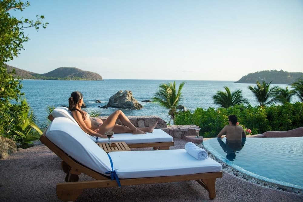 Villa El Ensueño by La Casa Que Canta