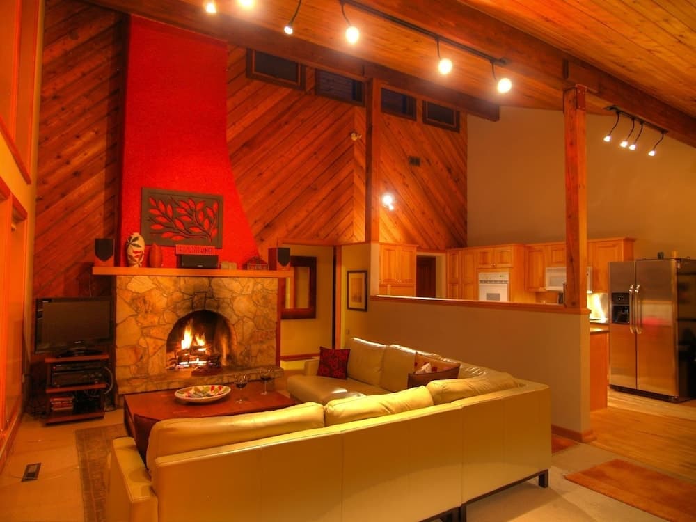 Mountain Town Properties Olaus House